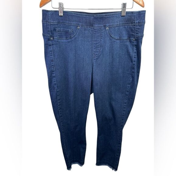 Curves 360 NYDJ Capri Jegging Size 14 Sculpt Pull On Raw Hem Stretch Blue Jeans - Picture 1 of 12